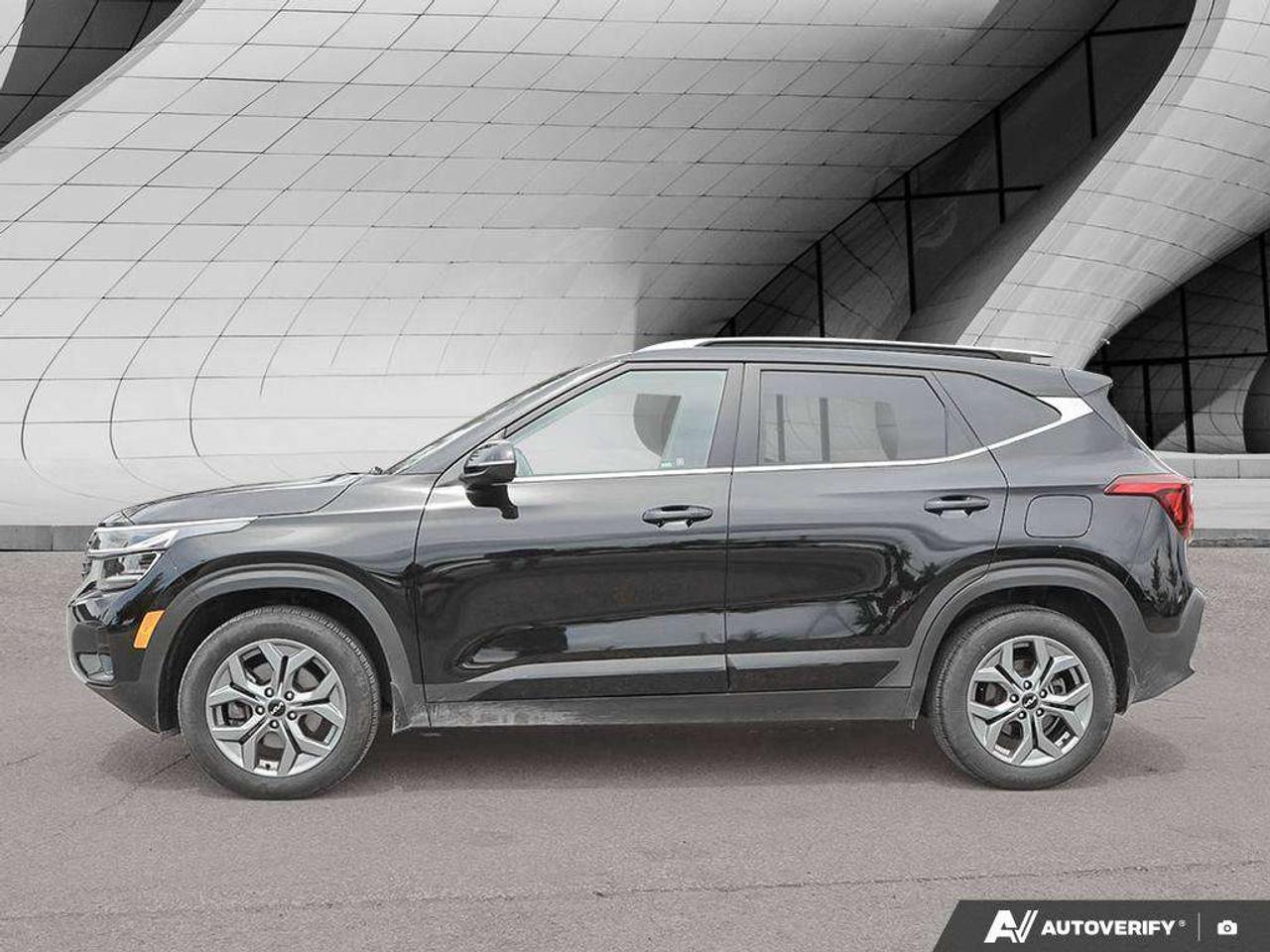 2026 Kia Seltos EX   Leather   Sunroof   Heated Seats & Steering Wheel   Apple CarPlay Photo5