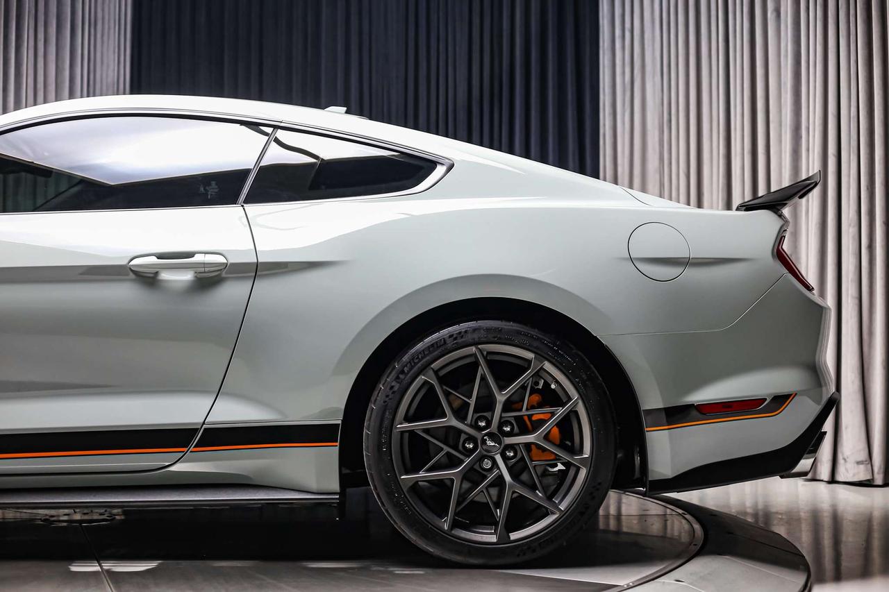 2022 Ford Mustang MACH 1 PREMIUM 5.0L 470HP MANUAL HANDLING/ELITEPKG Photo