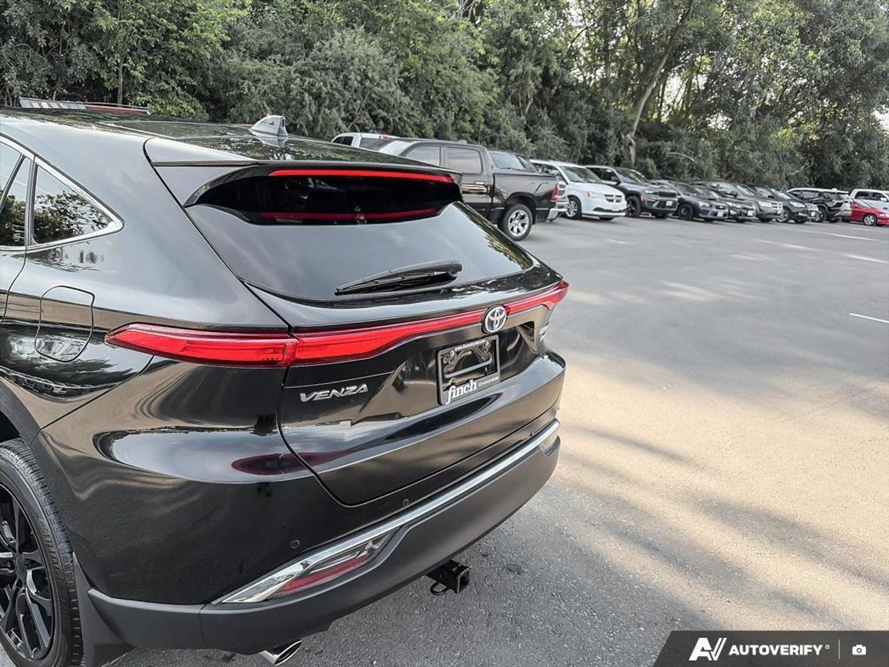 2021 Toyota Venza Limited 4dr All-Wheel Drive Photo