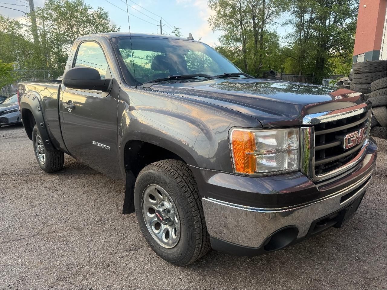2011 GMC Sierra 1500 LT Photo