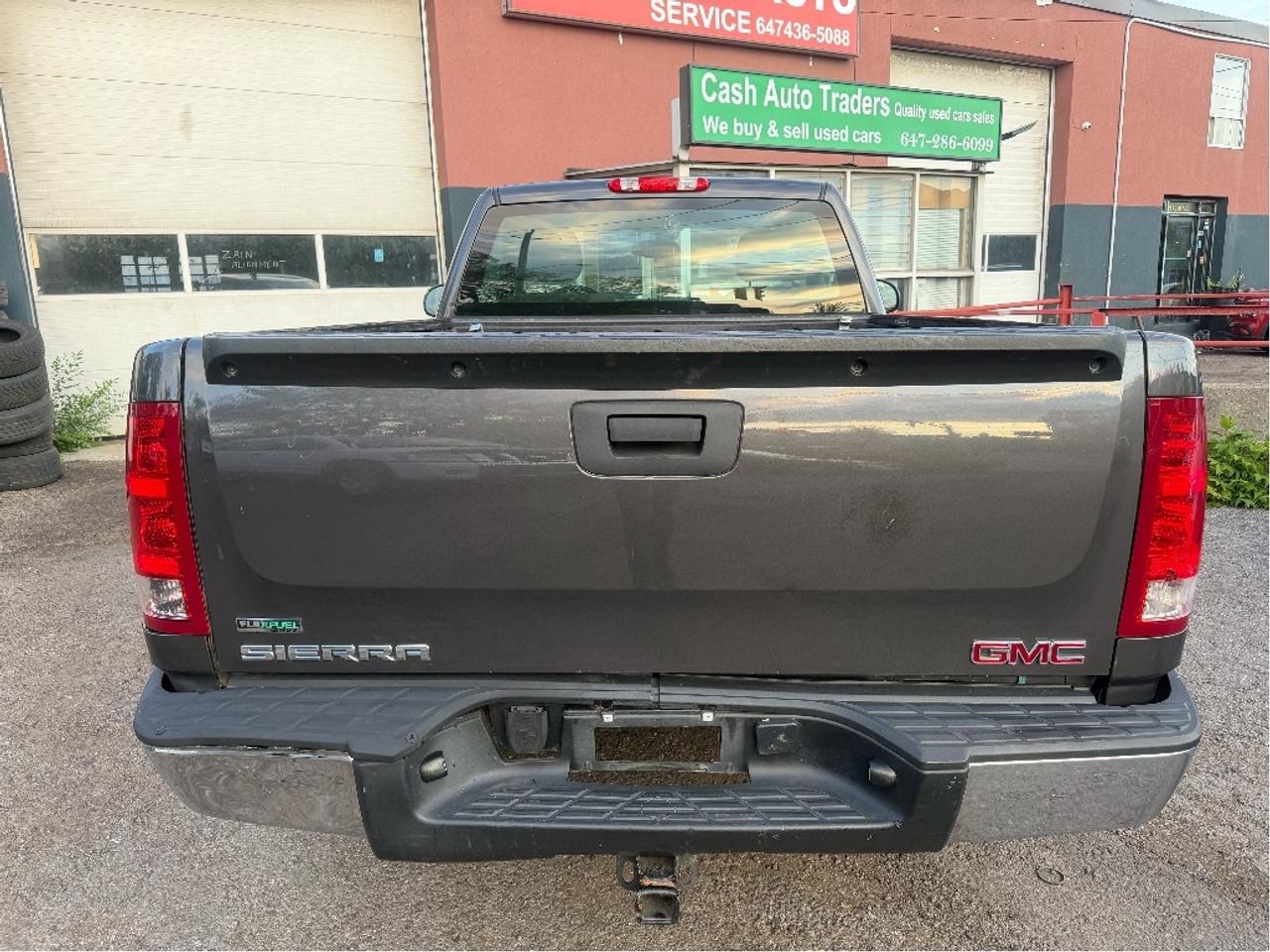 2011 GMC Sierra 1500 LT Photo