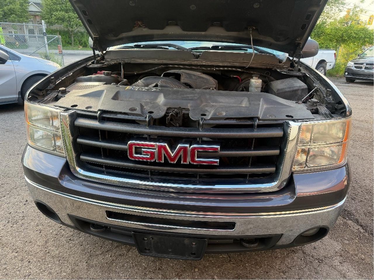 2011 GMC Sierra 1500 LT Photo