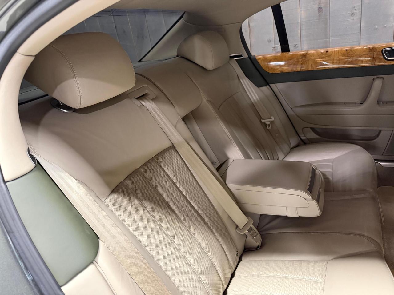 2007 Bentley Continental Flying Spur W12 TWIN TURBO ACCIDENT FREE Photo