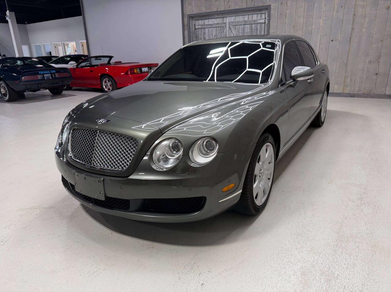 2007 Bentley Flying Spur W12 TWIN TURBO ACCIDENT FREE Photo3