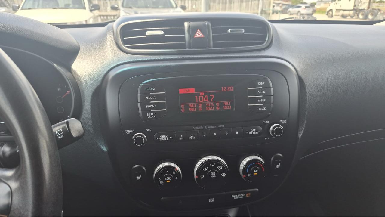 2016 Kia Soul EX, ALLOYS, 4 CYLINDER, AUTO, CERTIFIED Photo