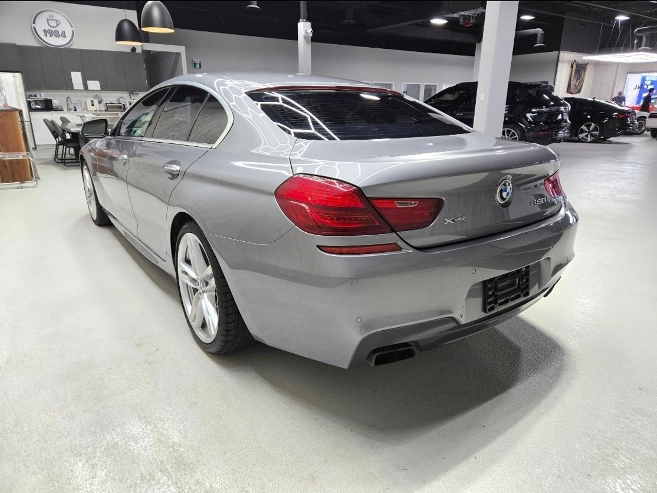2013 BMW 6 Series 650i M SPORT  XDRIVE  EXECUTIVE DRIVER ASSIST Photo