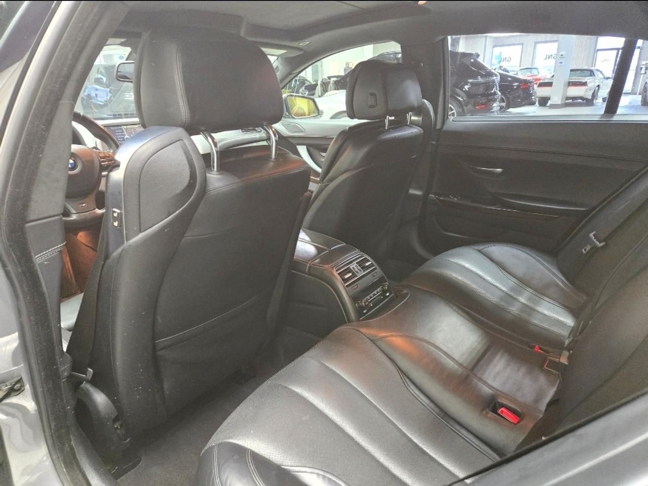 2013 BMW 6 Series 650i M SPORT  XDRIVE  EXECUTIVE DRIVER ASSIST Photo