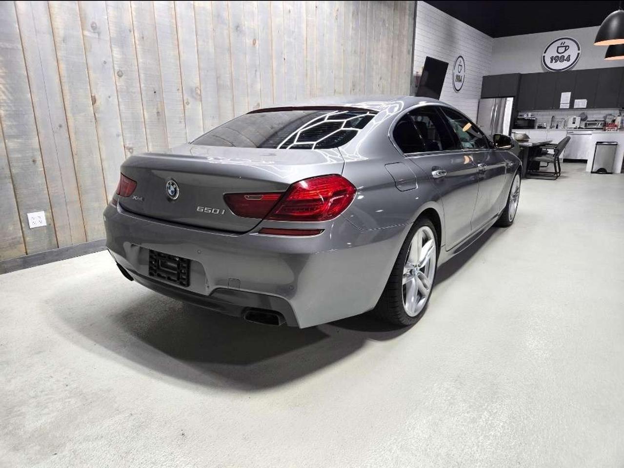 2013 BMW 6 Series 650i M SPORT  XDRIVE  EXECUTIVE DRIVER ASSIST Photo