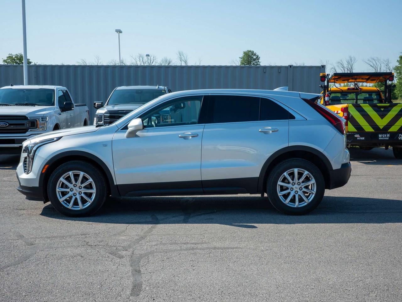 2022 Cadillac XT4 FWD Luxury - Power Liftgate   Remote Engine Start Photo