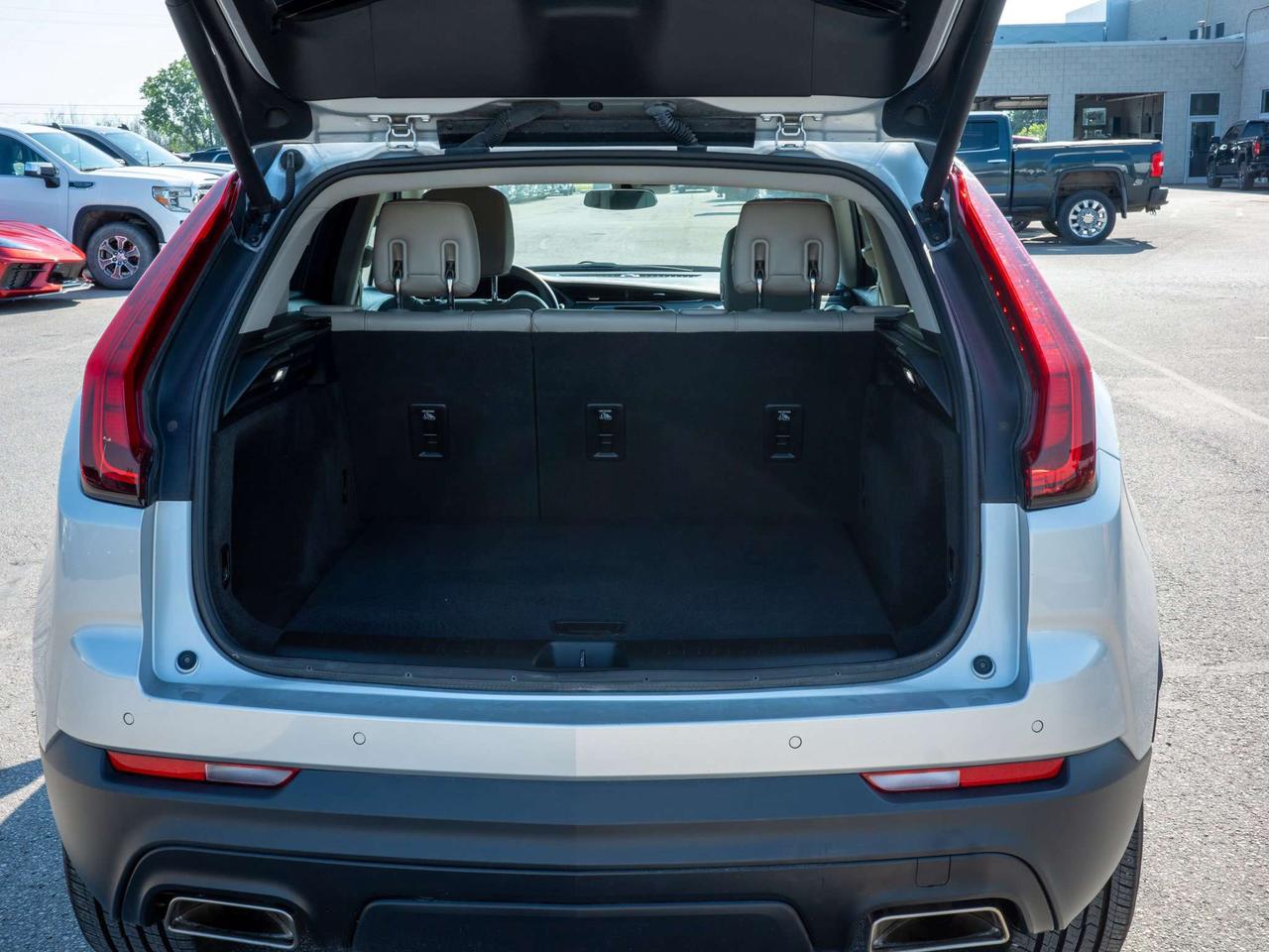 2022 Cadillac XT4 FWD Luxury - Power Liftgate   Remote Engine Start Photo