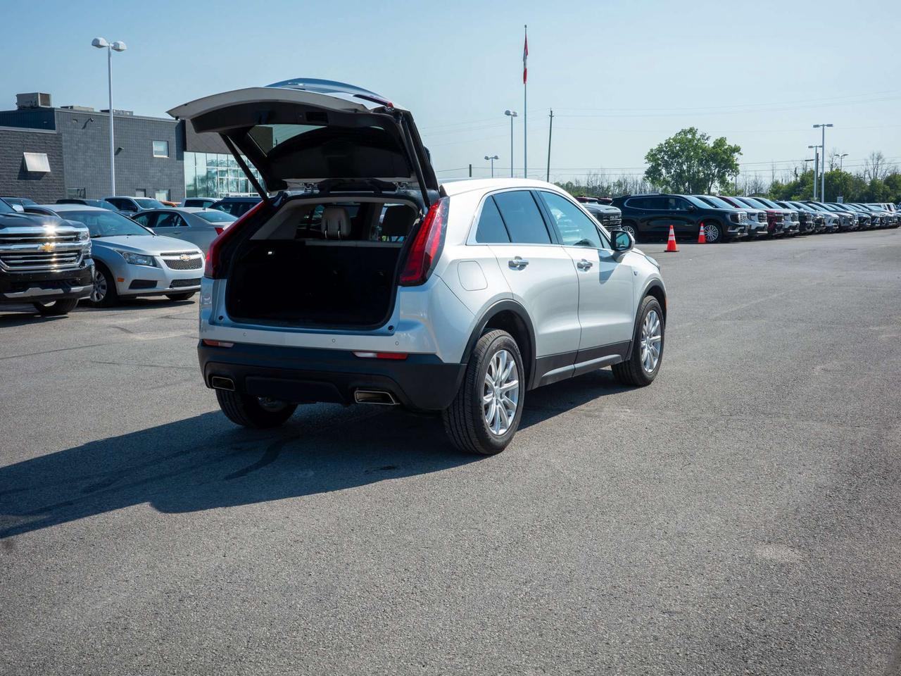2022 Cadillac XT4 FWD Luxury - Power Liftgate   Remote Engine Start Photo