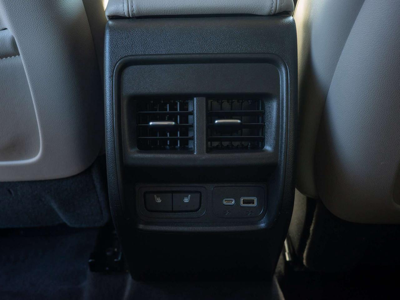 2022 Cadillac XT4 FWD Luxury - Power Liftgate   Remote Engine Start Photo