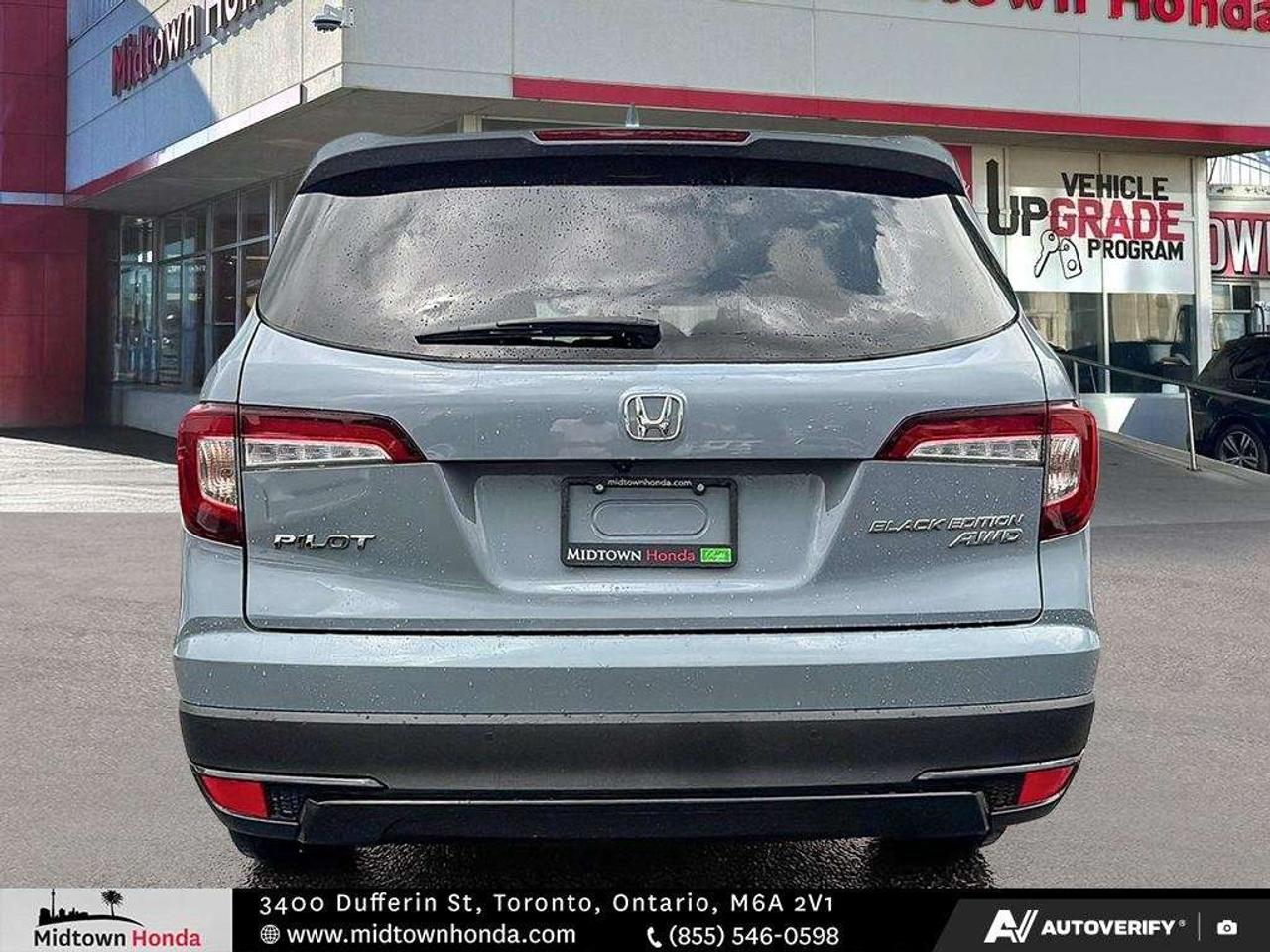 2022 Honda Pilot Black Edition AWD Photo