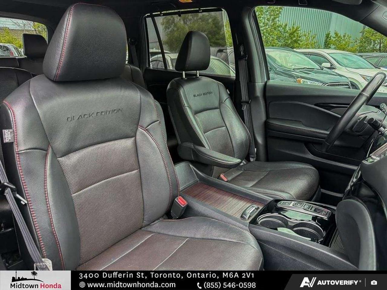 2022 Honda Pilot Black Edition AWD Photo