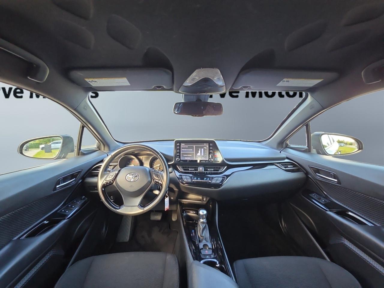 2019 Toyota C-HR NO ACCIDENTS / LOW KM / AUTO / CAMERA / LANE ASSIS Photo