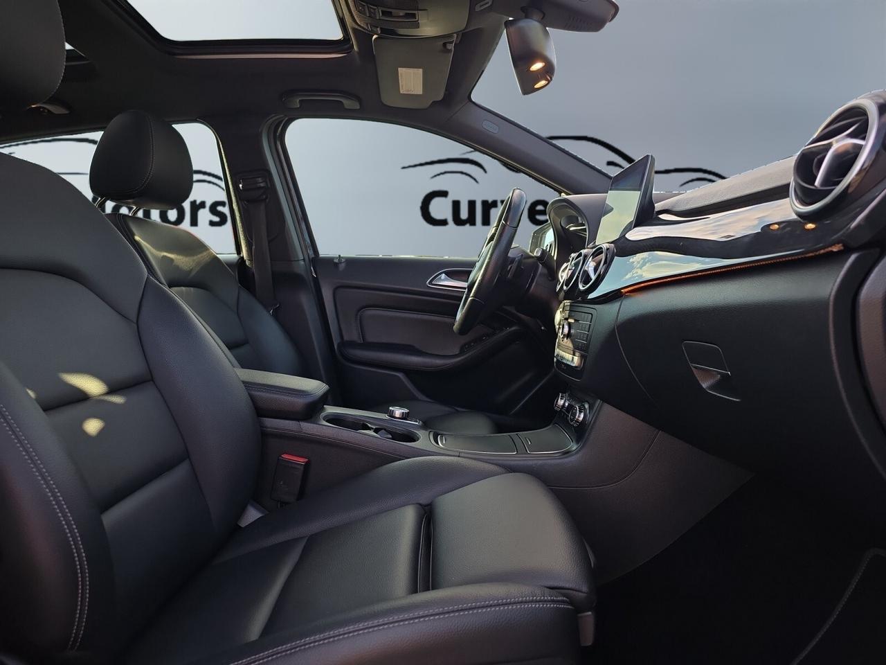 2018 Mercedes-Benz B-Class B 250 4MATIC * NAVI / CAMERA / PANORAMIC / LED LIG Photo