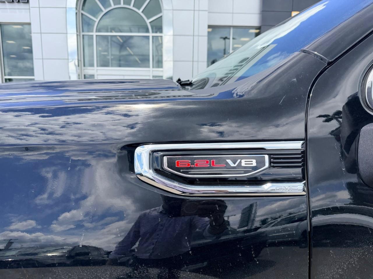2020 GMC Sierra 1500 4WD Crew Cab 147  Denali Photo