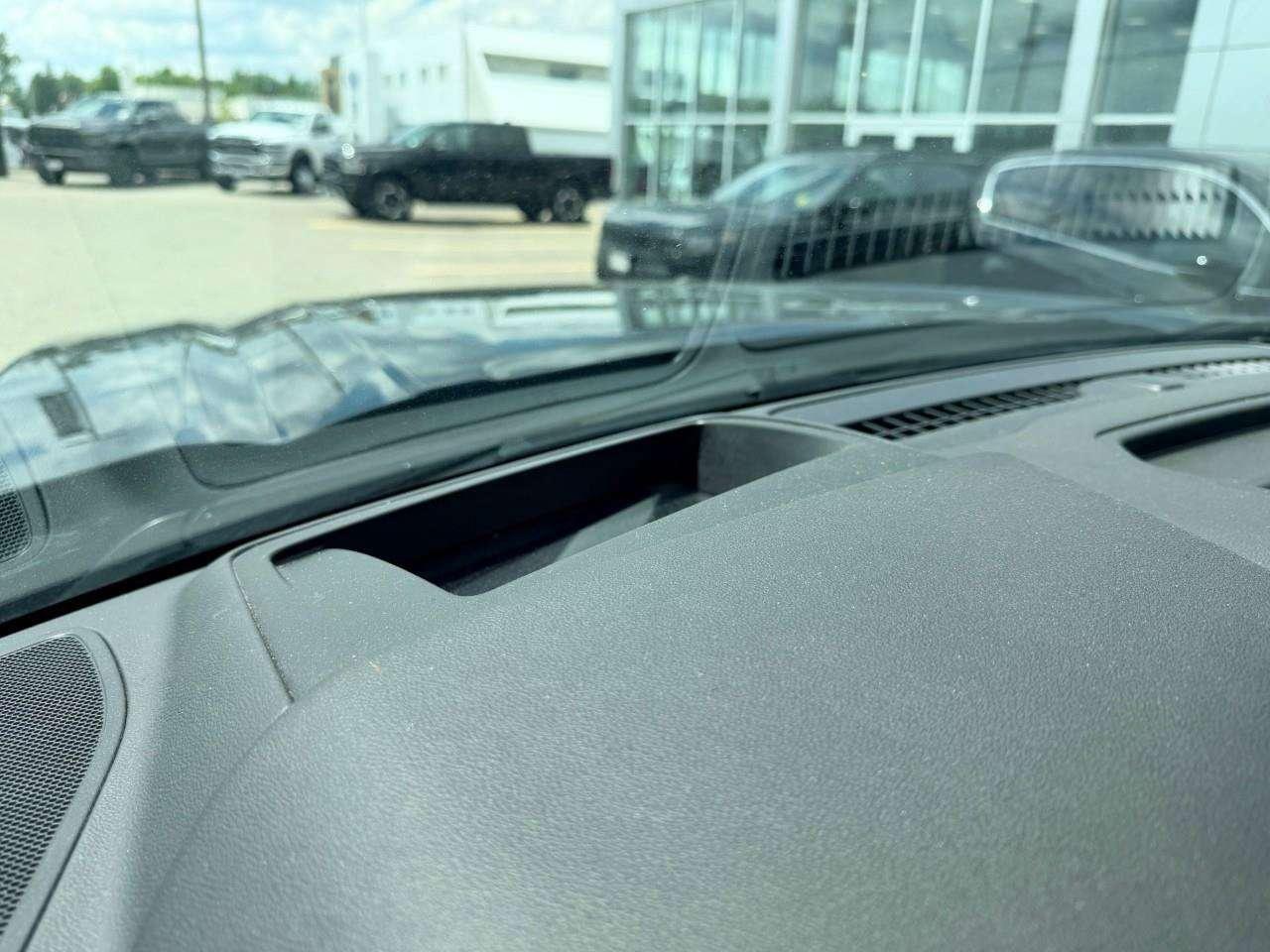 2020 GMC Sierra 1500 DENALI ULTIMATE, 6.2L V8, 4X4, ALLOYS, LEATHER, CERTIFIED PREOWNED! Photo