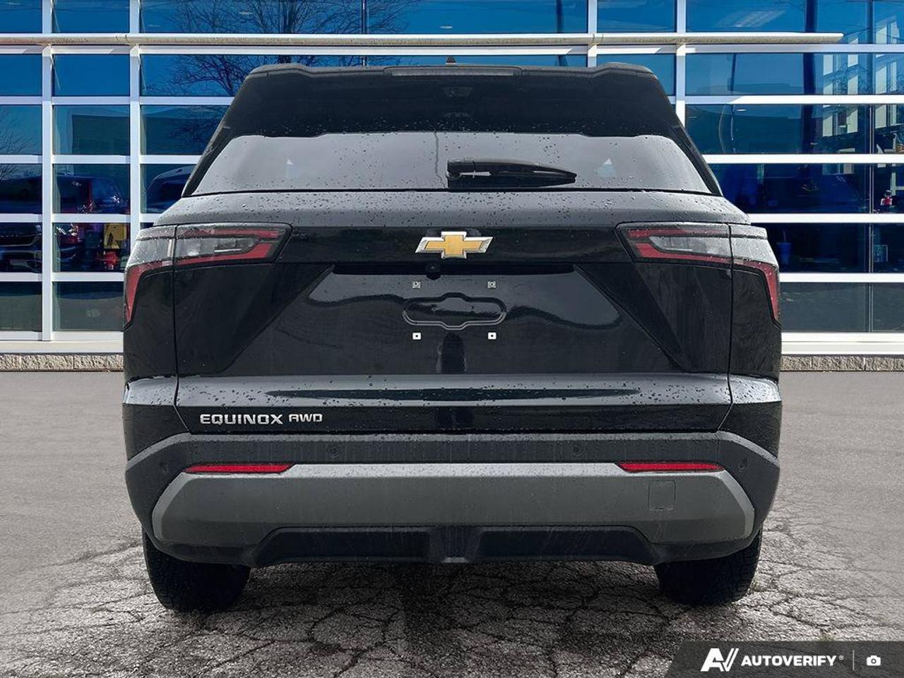 2025 Chevrolet Equinox AWD LT Photo3