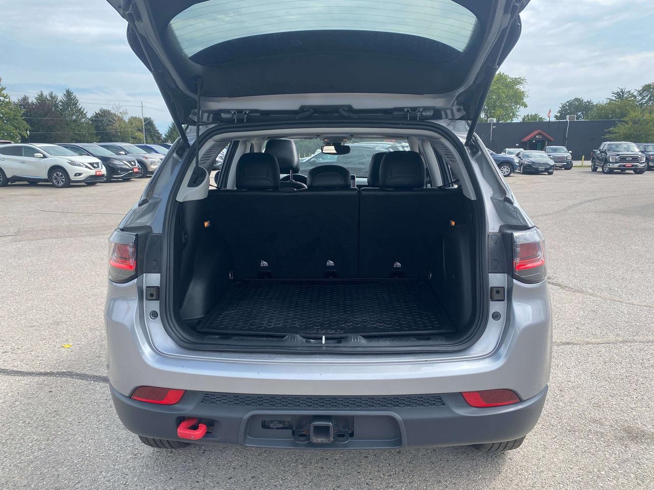 2022 Jeep Compass TRAILHAWK, SUNROOF, REMOTE START, LEATHER! Photo