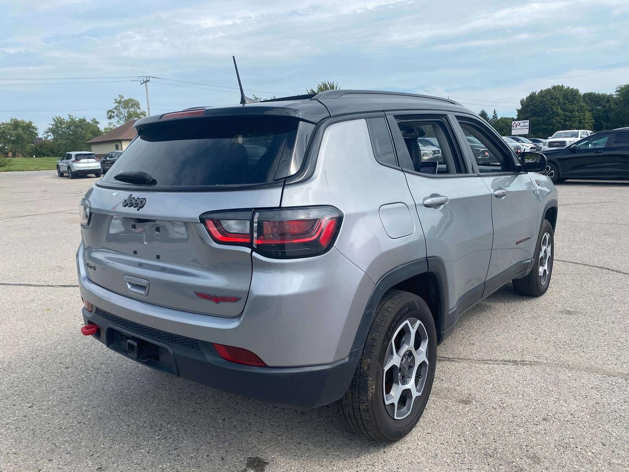 2022 Jeep Compass TRAILHAWK, SUNROOF, REMOTE START, LEATHER! Photo