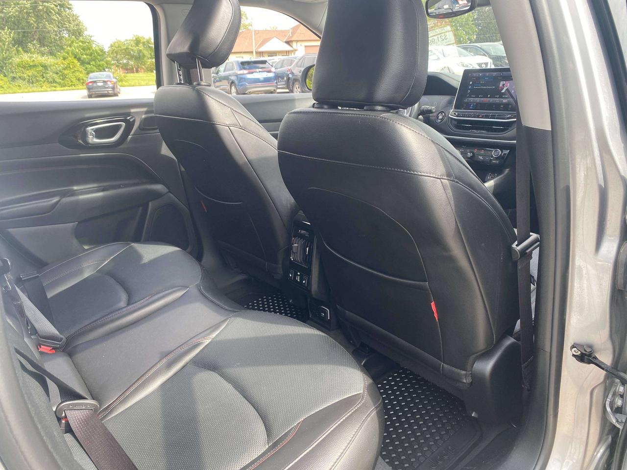 2022 Jeep Compass TRAILHAWK, SUNROOF, REMOTE START, LEATHER! Photo