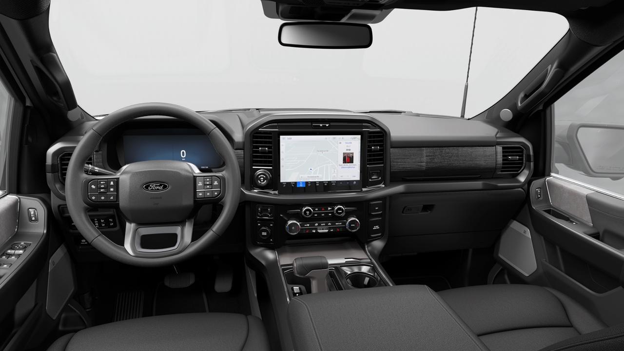 2026 Ford F-150 XLT Photo4