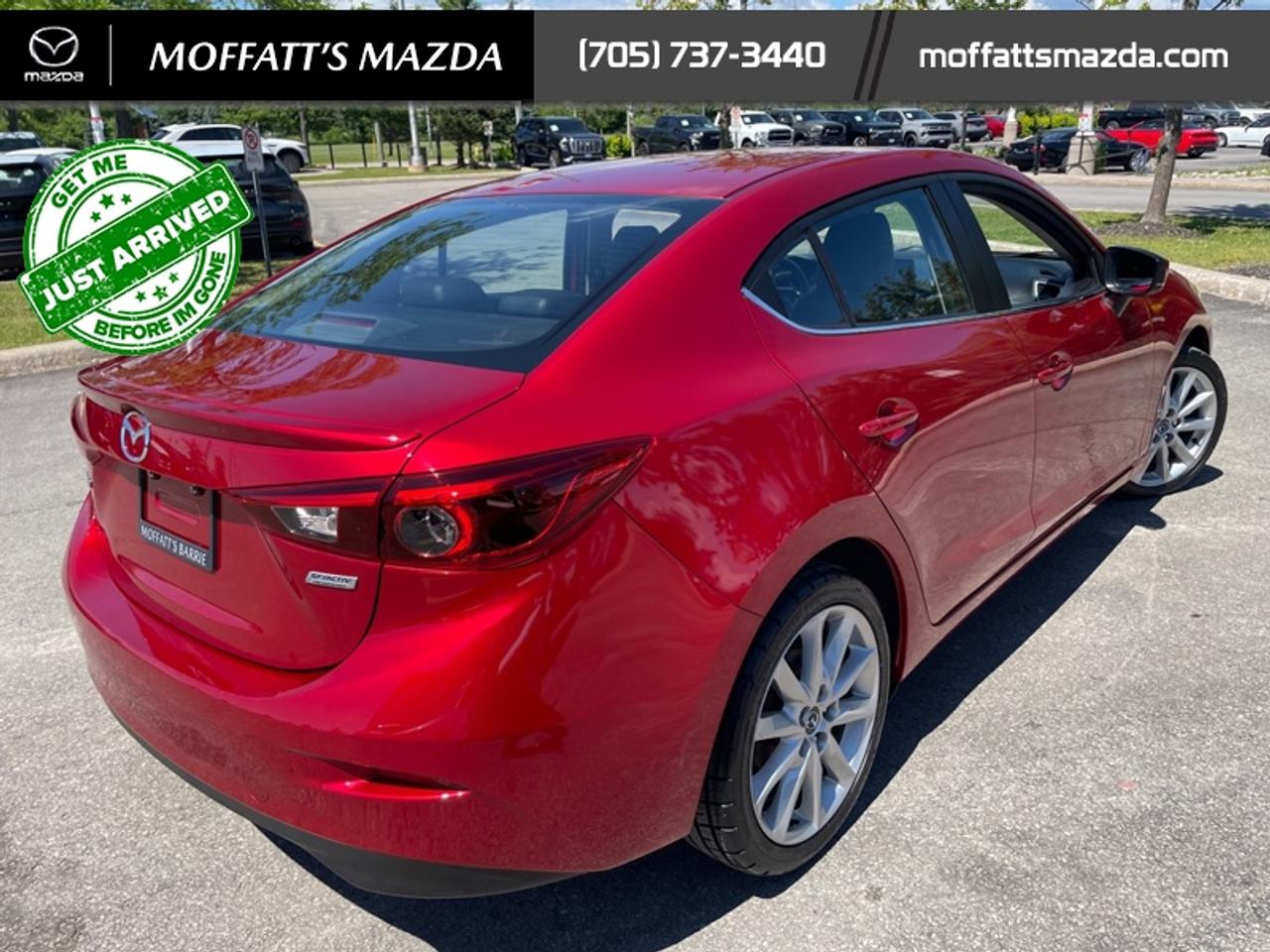 2017 Mazda MAZDA3 GT Photo