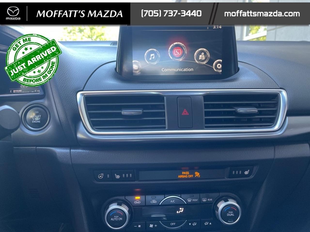 2017 Mazda MAZDA3 GT Photo