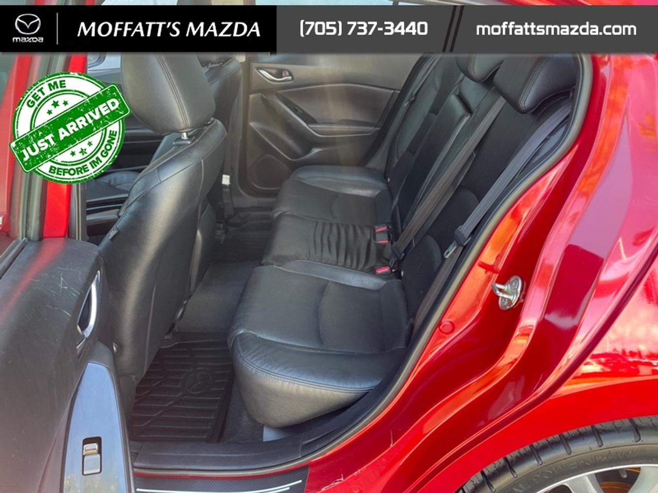 2017 Mazda MAZDA3 GT Photo