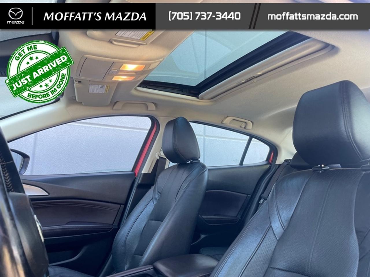 2017 Mazda MAZDA3 GT Photo