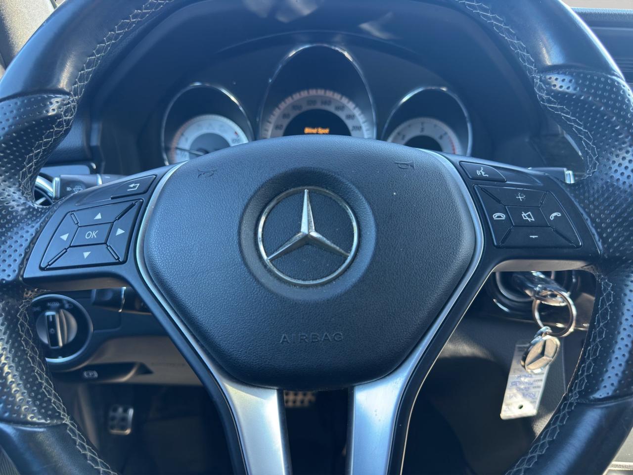 2015 Mercedes-Benz GLK-Class GLK 250 BlueTec | Reverse Cam | Heated Seats Photo