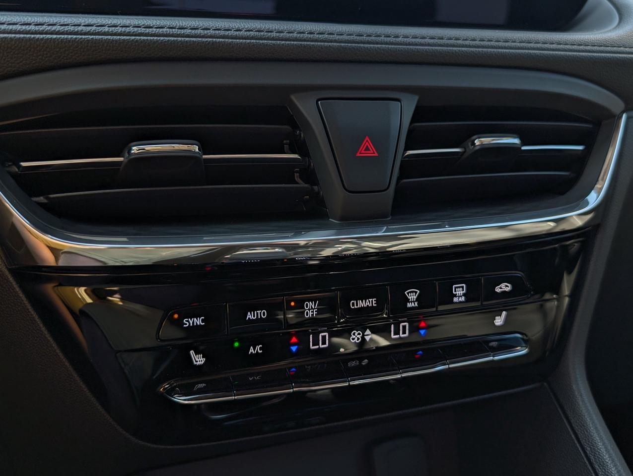2026 Buick Encore GX Avenir Photo