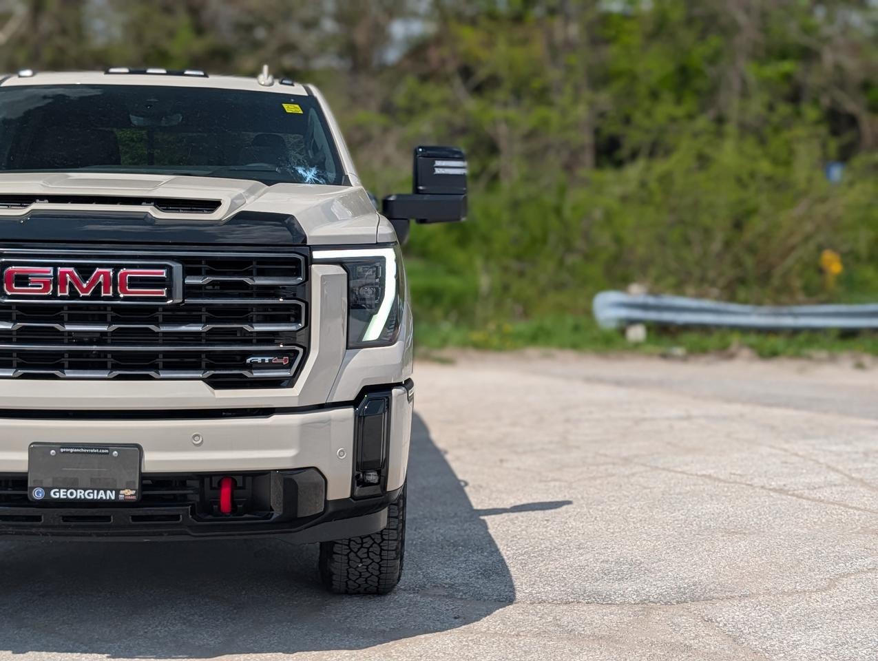 2026 GMC SIERRA 2500HD AT4 Photo