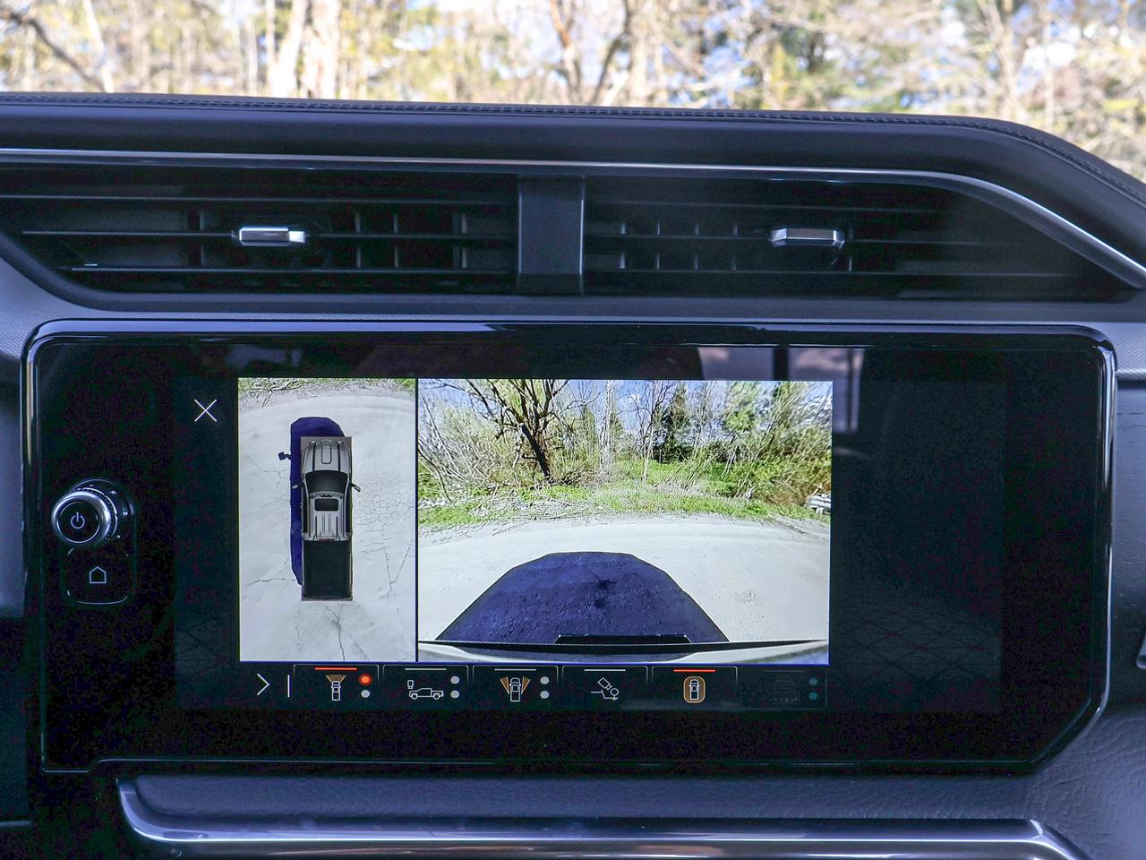 2025 GMC Sierra 3500HD Denali Photo