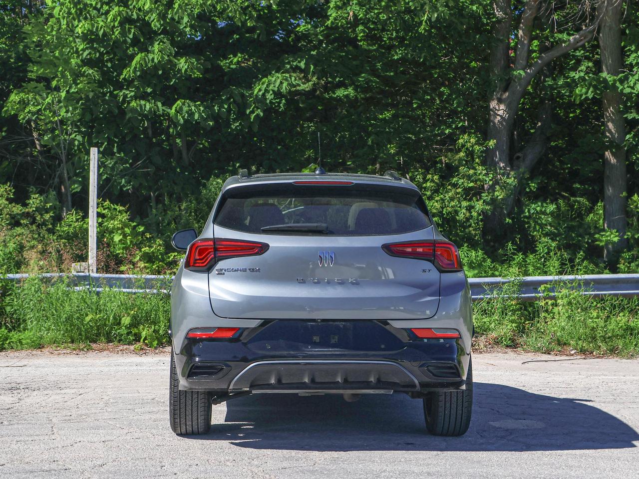 2024 Buick Encore GX Sport Touring Photo