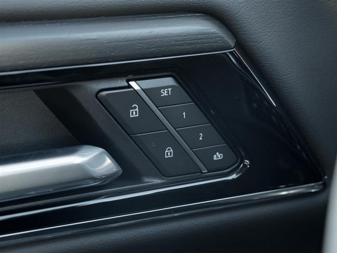 2026 GMC YUKON DENALI 4WD  Photo