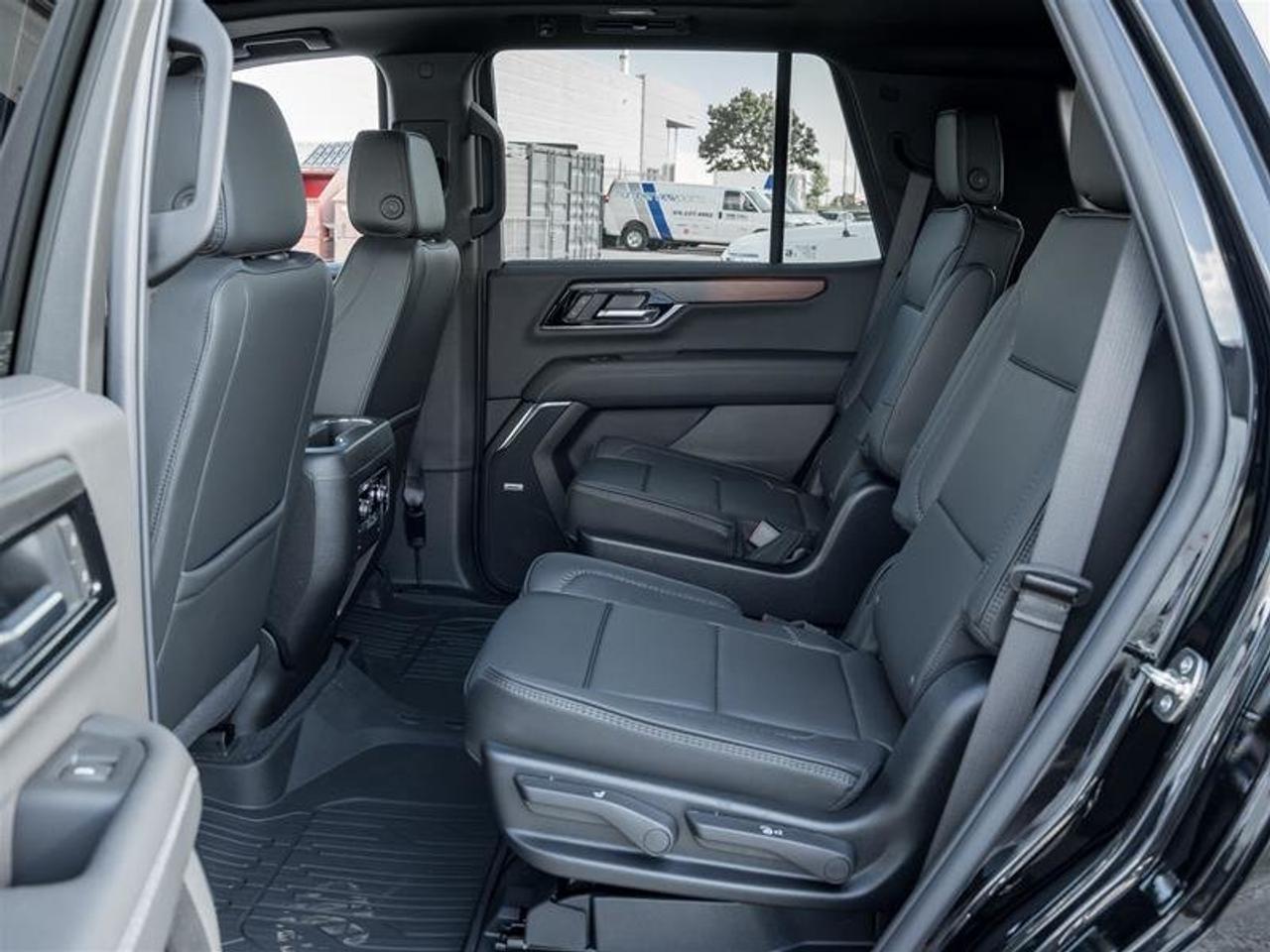 2026 GMC YUKON DENALI 4WD  Photo