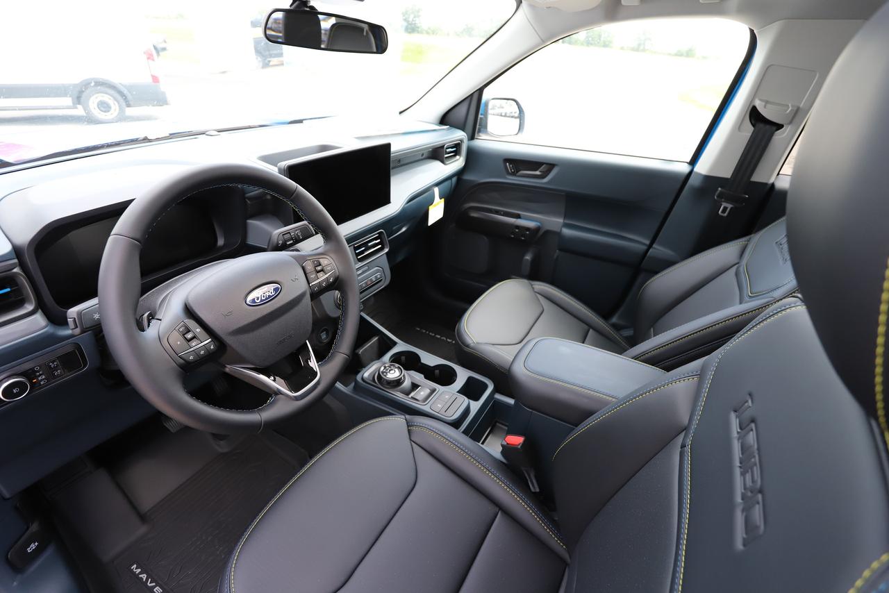 2026 Ford Maverick Lobo Standard AWD SuperCrew Photo1