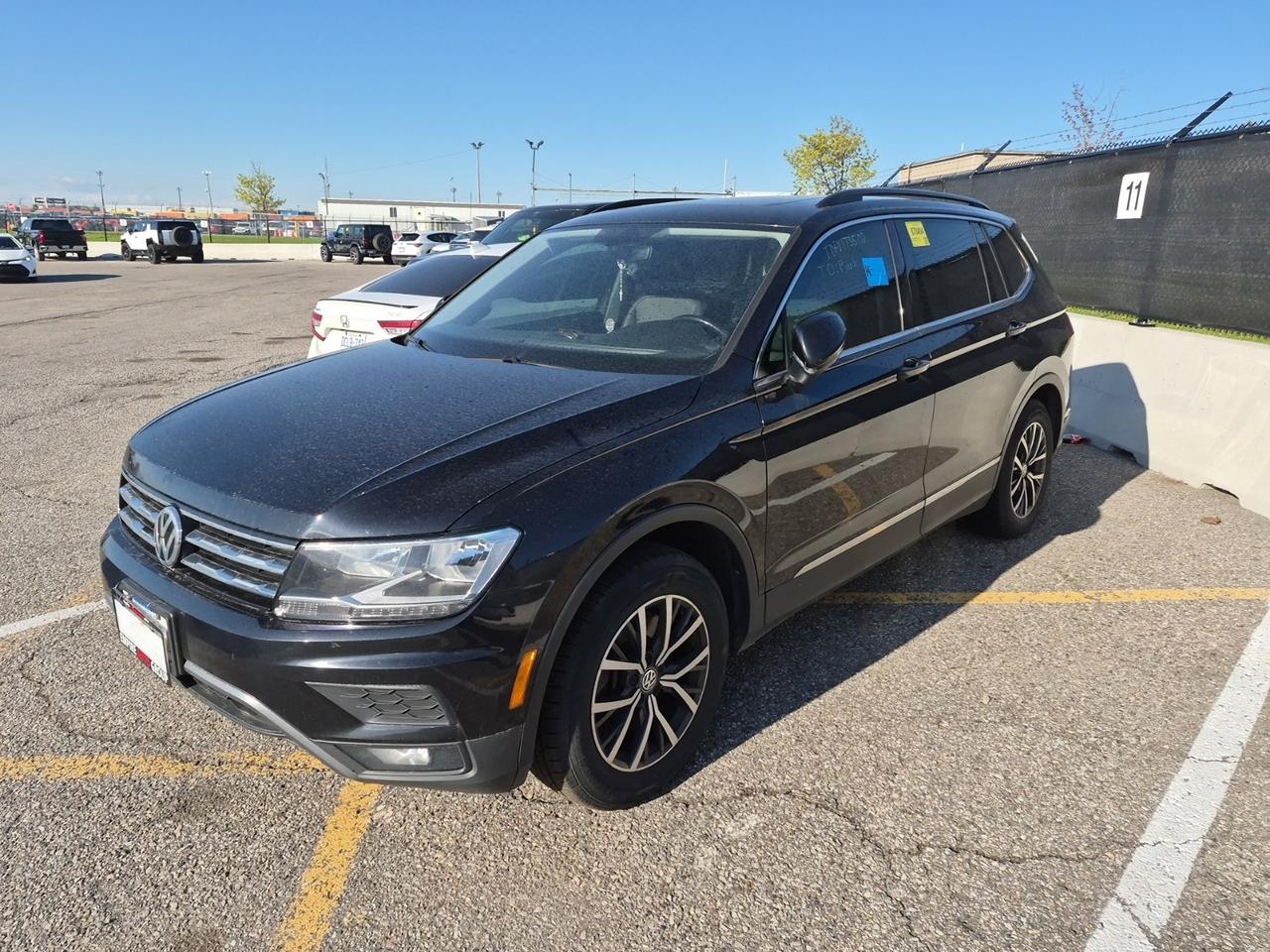 2018 Volkswagen Tiguan COMFORTLINE 4Motion-7 PASS-LEATHER-NAV-PAN ROOF - Photo #1