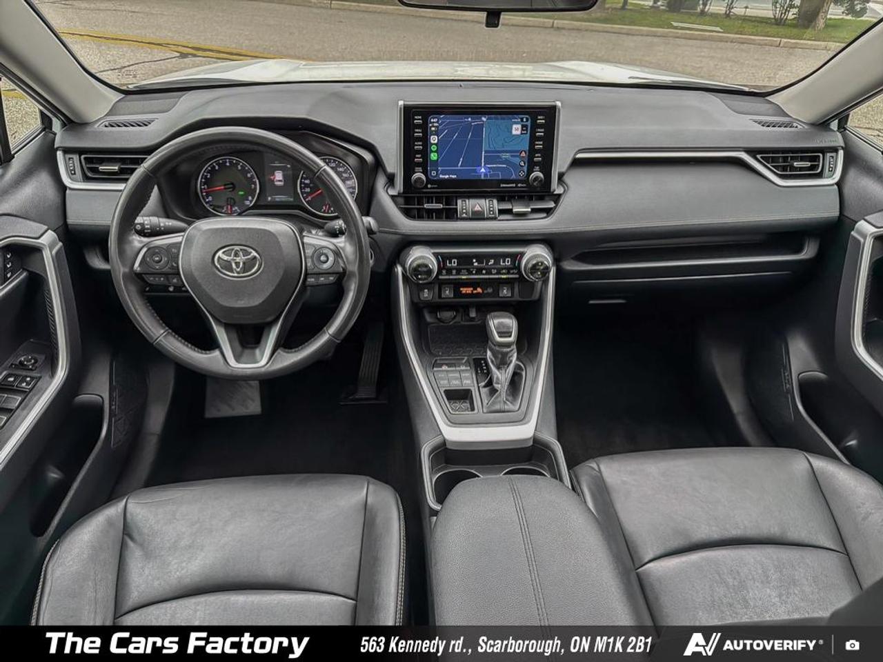 2019 Toyota RAV4 XLE AWD Apple CarPlay / Leather / Roof No Accident Photo
