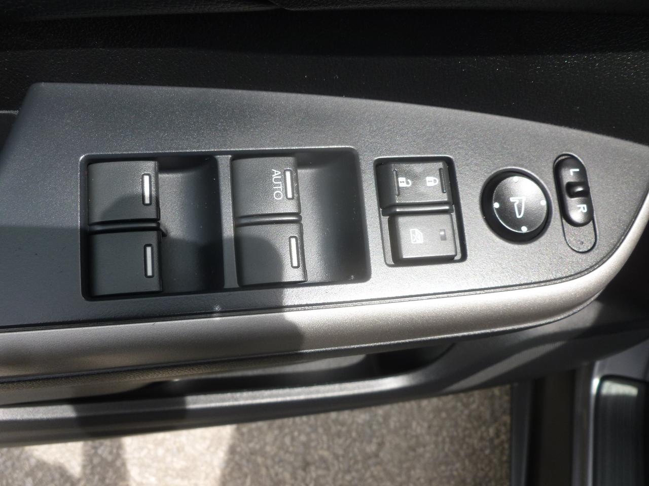 2012 Honda CR-V Touring Photo