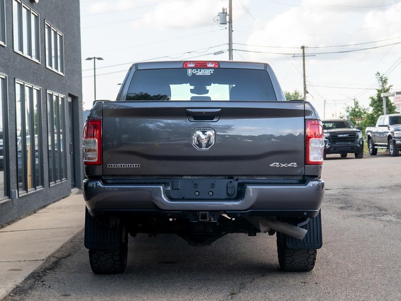 2024 RAM 2500 Big Horn 4x4 Crew Cab 6'4" Box Photo4