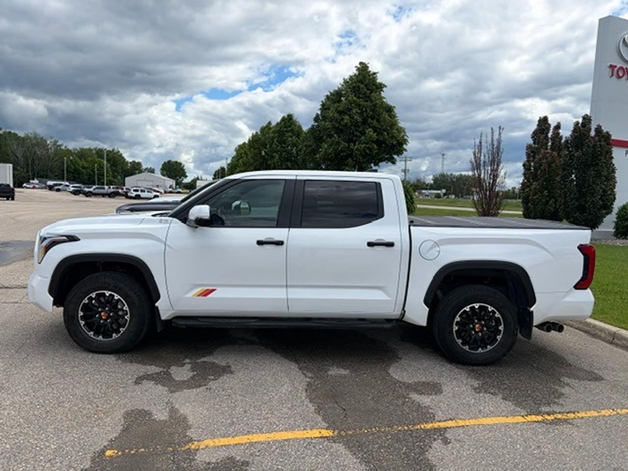 2025 Toyota Tundra CREWMAX RALLY PACKAGE Photo1