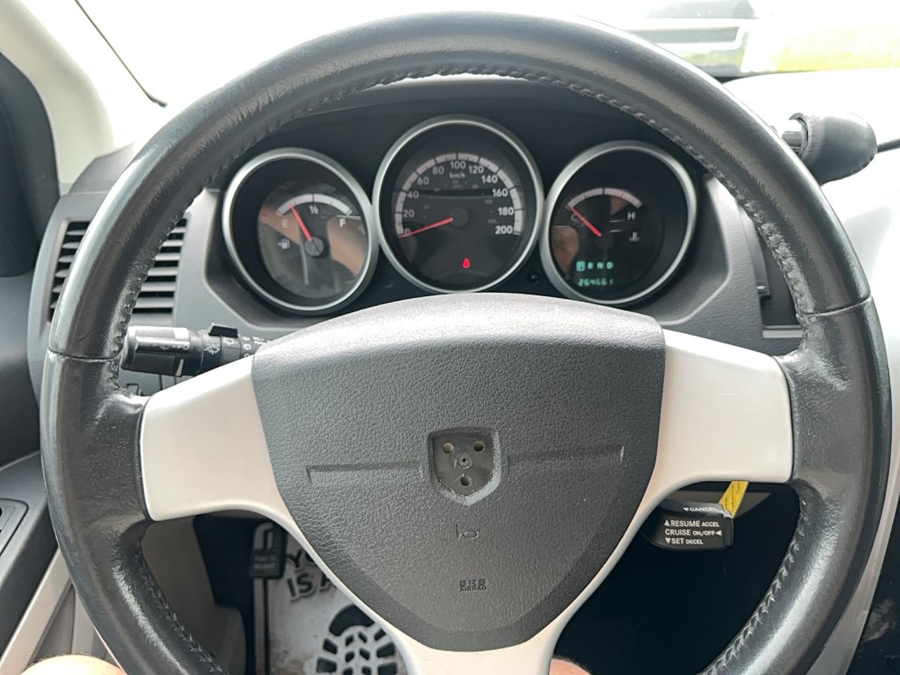 2010 Dodge Grand Caravan SE Photo