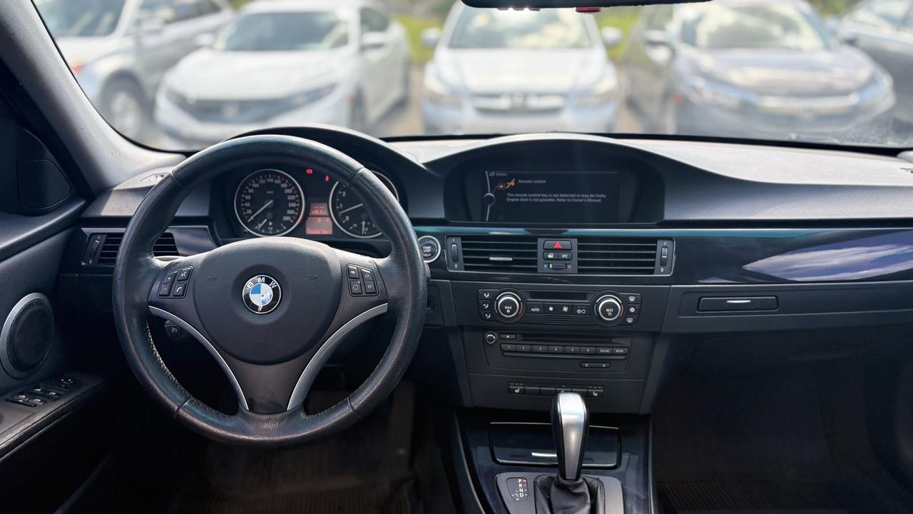 2009 BMW 3 Series 335i xDrive Photo