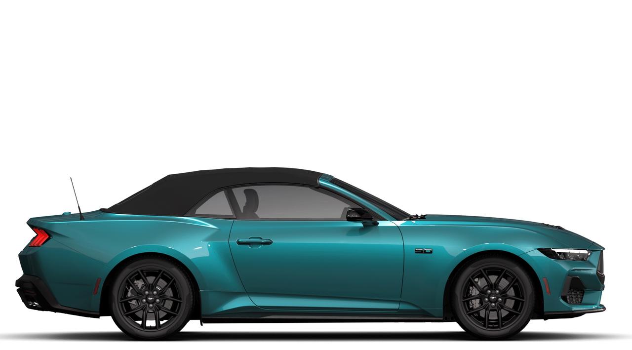 2026 Ford Mustang GT Premium Convertible Photo4