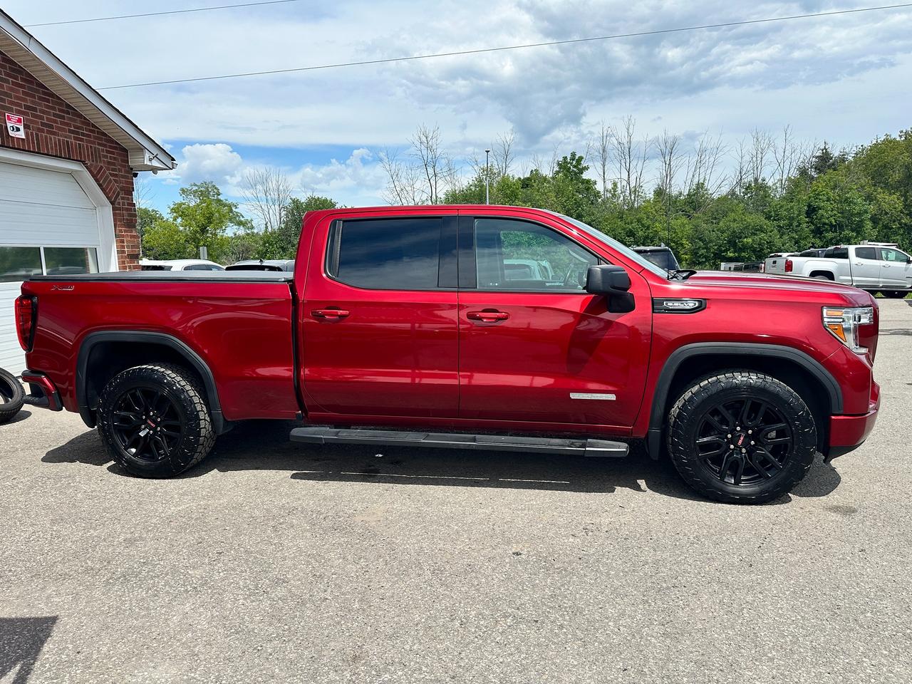 2022 GMC Sierra 1500 Elevation4X4 CREW HTD-Cloth XM CarPlay RemoteStart Photo