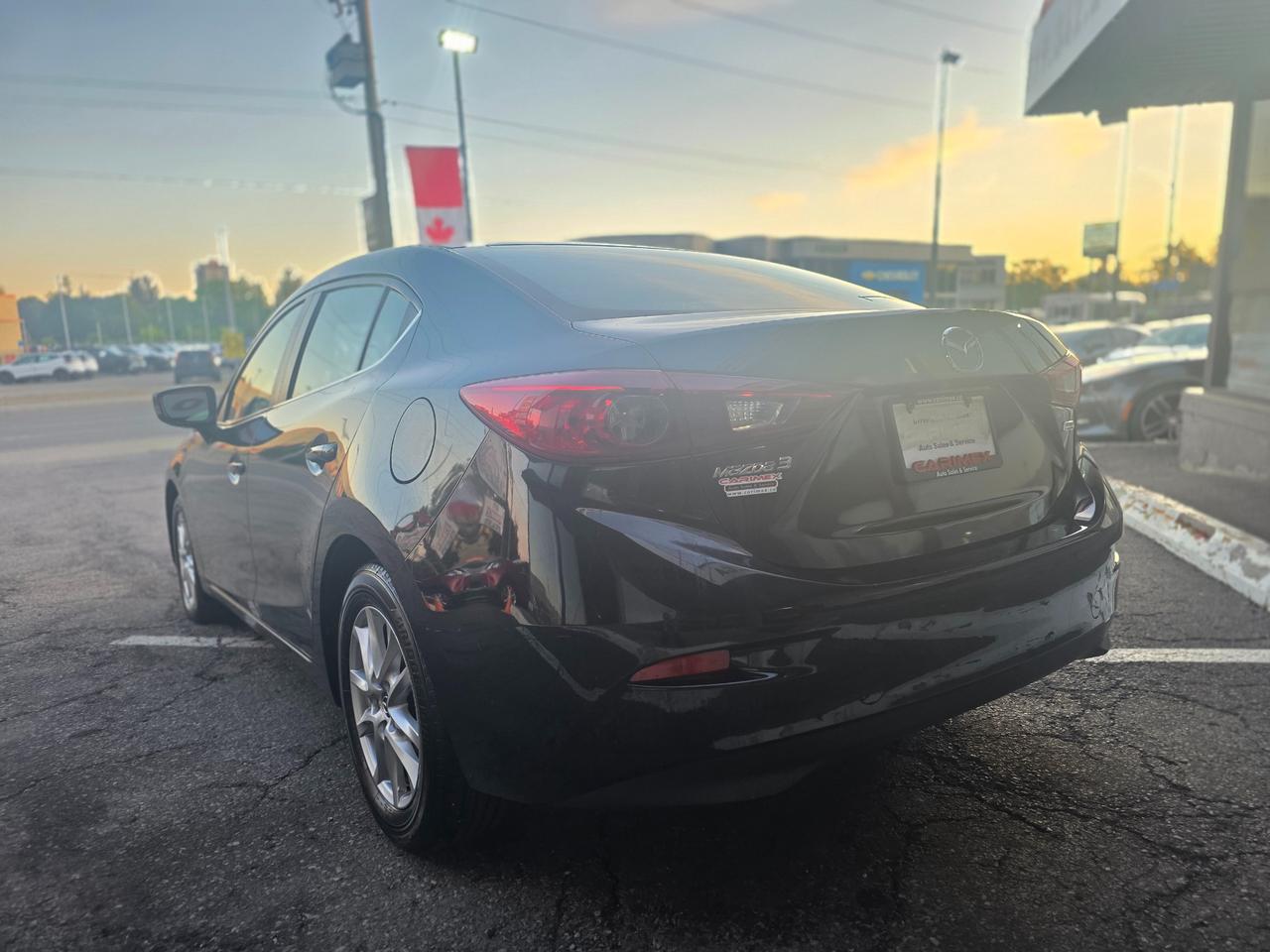 2016 Mazda MAZDA3 GS One Owner | Mazda Dealer Serviced | NAVI | Backup Camera | Heated Seats Photo2
