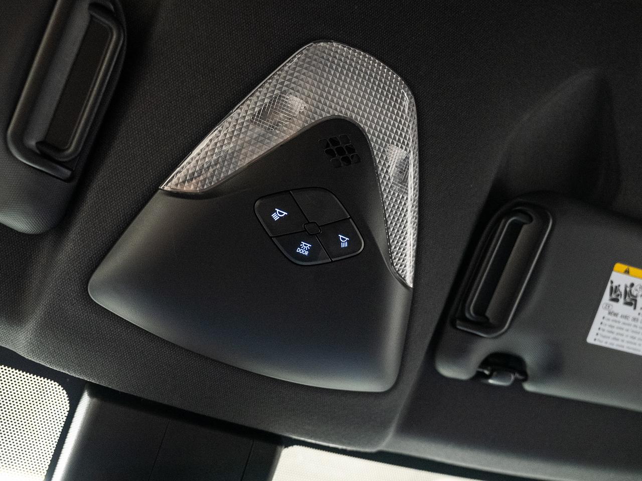 2022 Toyota C-HR XLE PREMIUM | BSM | ACC | Heated Seats | CarPlay